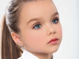 Самая красивая девочка на Земле выросла: вот кем она стала