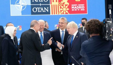 Правду уже не скрыть: в НАТО готовятся к &#171;захвату&#187; регионов РФ