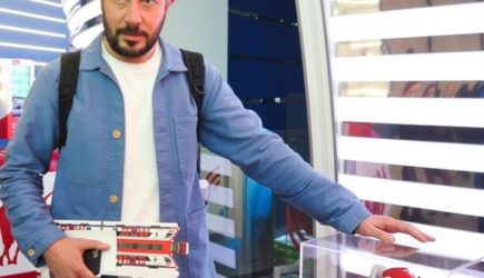 Лебедев высмеял &laquo;фекальное помещение&raquo;