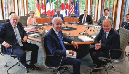 Путин ответил лидерам G7, захотевшим раздеться и стать «круче него»