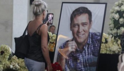 С похороненным в гробу за 500 тысяч Шатуновым случилось страшное: Украли с кладбища