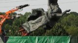 Россия пригрозила Латвии после сноса памятника Освободителям Риги