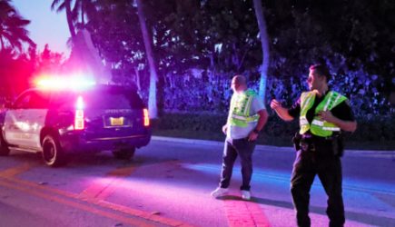 Агенты ФБР провели обыск в поместье Трампа