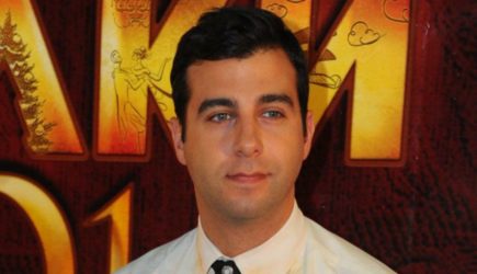 «Куда податься?»: Иван Ургант обратился к россиянам на видео