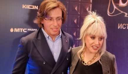 &laquo;Она ни в чем не виновата&raquo;: Галкин взбешен вскрывшимися данными о суррогатной матери его с Пугачевой двойняшек