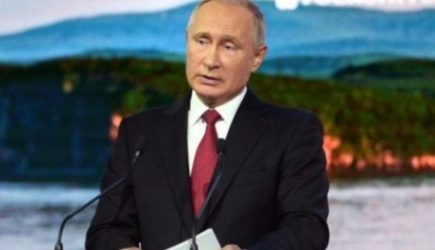 Путин в сентябре планирует полететь на Дальний Восток