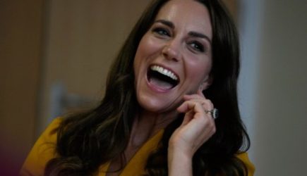 &laquo;Можно лишь посочувствовать&raquo;: что скрывает счастливая улыбка Кейт Миддлтон