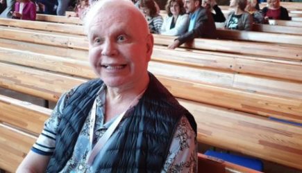 Хватит с него: государства оценило похороны Моисеева в 19 589 рублей и 88 копеек