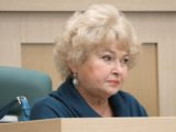 Нарусова опровергла сообщения об уходе с поста сенатора