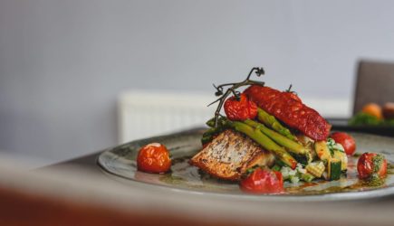 Диетолог дала совет по выбору рыбы для новогоднего стола