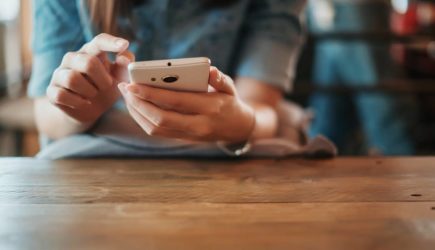 В российском аналоге Google Play появились платные приложения