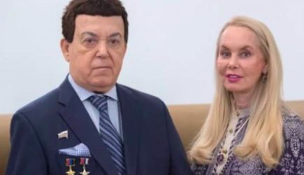 Вдова Кобзона госпитализирована из-за проблем с&nbsp;сердцем