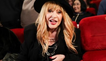 Чем несет от Пугачевой: бабушкин запах или что похуже