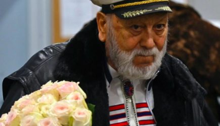 Отца Киркорова госпитализировали