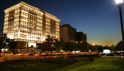 «В мире не будет мира»: В МИД КНР назвали главного производителя войны