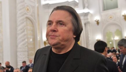 Эрнст вышел из себя после вопроса о возвращении Урганта в ТВ