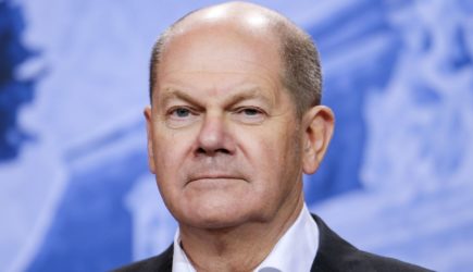 &laquo;Больше такого не будет&raquo;: газовая бравада Шольца оказалась обеспечена Россией