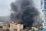 В Ростове-на-Дону горит здание Пограничной службы ФСБ