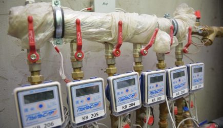 Новая «обязаловка»: Жильцов хотят принудить к допуску работников ЖКХ в квартиры