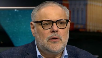 «В ЦБ даже не знали»: Хазин раскрыл, кто на самом деле спас Россию от обвала