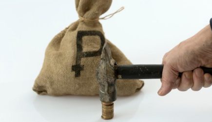 Для рубля наступил «Судный день» — экономист