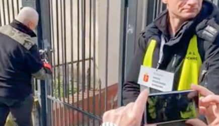 Власти Варшавы «захватили» среднюю школу при российском посольстве