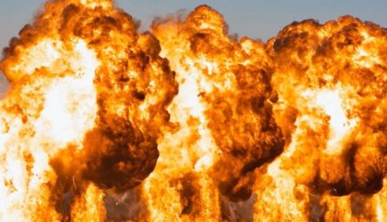 Пожар на складе: спасение троих и полное уничтожение