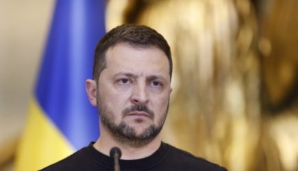 Сначала Бахмут, теперь квартира в Крыму — новая потеря Зеленского