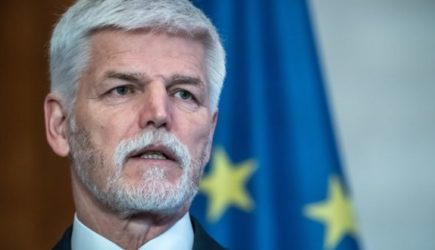 &laquo;Вагнер&raquo; уже в Чехии. Флаг ЧВК перепугал власти