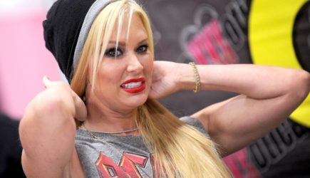 &laquo;Королева порно&raquo; раскрыла тайну отношений с мужчинами