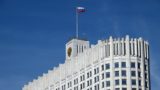Кабмин России постановил с 1 октября увеличить на 10,5% оклады военных и ряда силовиков