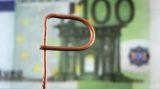 Евро за 100: чем грозит населению России рухнувший рубль