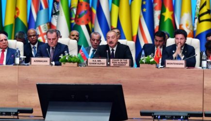 &laquo;Франция должна покаяться&raquo;: Россия поддержала призыв Алиева к Макрону