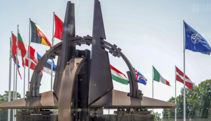 США не хотят видеть Украину в НАТО — названа причина