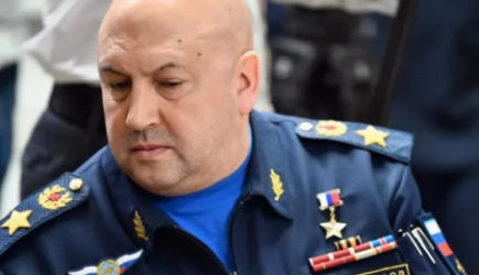 В Госдуме прямо сказали, почему Суровикин &laquo;пока не доступен&raquo;