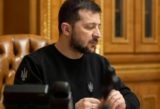 «Ты раб Америки»: украинцы резко ответили Зеленскому на заявление в Сети