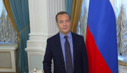 Наша армия современная и героическая — Дмитрий Медведев