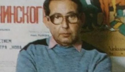 В Санкт-Петербурге скончался 90-летний автор хита &laquo;Стоят девчонки&raquo; Александр Колкер