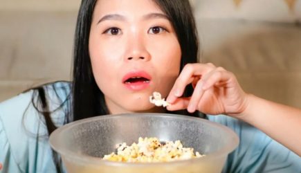 Ученый рассказал о любви северных корейцев к сериалу о Штирлице и &laquo;Иронии судьбы&raquo;