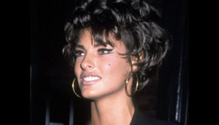 &laquo;Одной ногой в могиле&raquo;: суперзвезда 90-х борется за жизнь