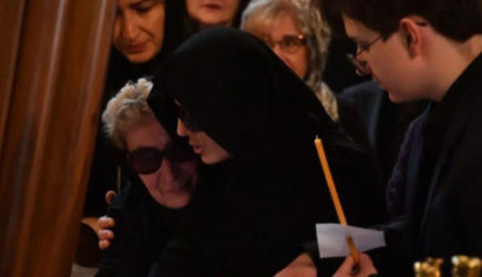 &laquo;Звучит голос&raquo;: похоронившая мужа Гурцкая заговорила с покойником