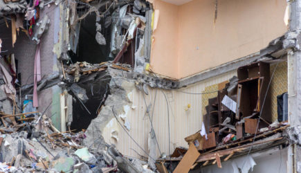 В Афганистане более двух тысяч человек погибли при землетрясении