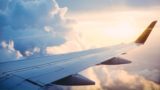 Подешевеют до конца года: россиян обрадовали новостями о ценах на авиабилеты