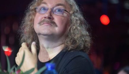 &laquo;Печальное зрелище&raquo;: как выглядит Игорь Николаев без волос