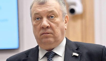 Депутат Госдумы назвал не поддерживающих Путина россиян гнилью