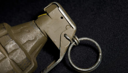 &laquo;СТРАНА.ua&raquo;: погибший от взрыва помощник Залужного мог принять гранаты за рюмки