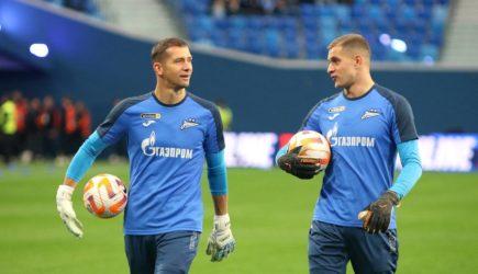 &laquo;Зенит&raquo; и &laquo;Краснодар&raquo; вничью сыграли в матче РПЛ