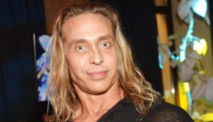 &laquo;Наташа, пили рога!&raquo;: муж Королевой укатил в путешествие с другой женщиной