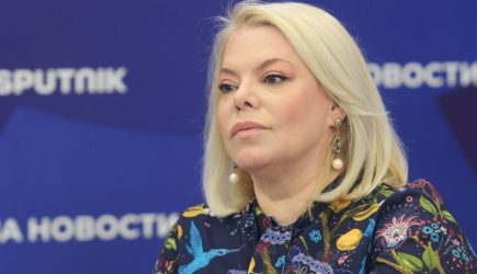 Звезда &laquo;Красной Шапочки&raquo; сравнила Ивлееву с проституткой