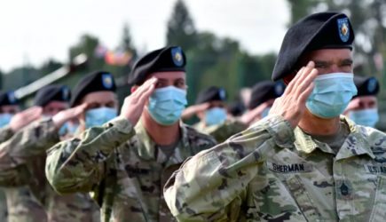 Захарова спросила о&nbsp;необходимости существования НАТО в&nbsp;случае создания армии ЕС